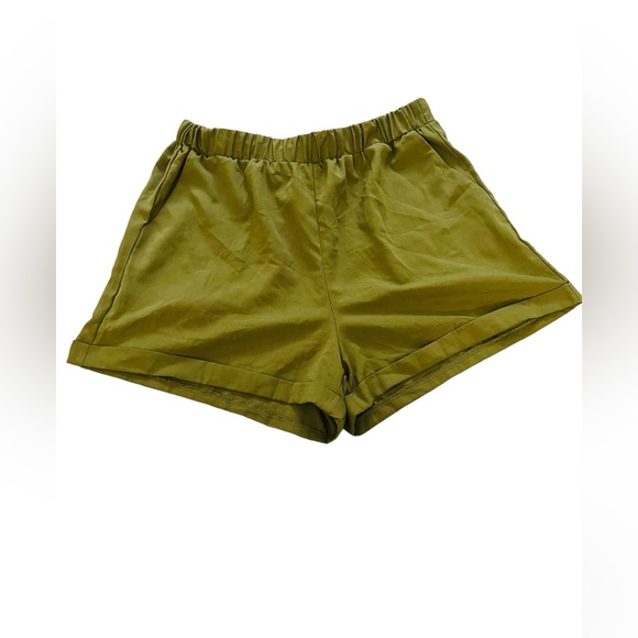 Emery Rose - Top and Shorts - Picture 9 of 10